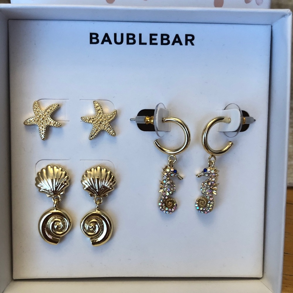 BaubleBar Gold Tone 3 Pair Earring Set Starfish, Seahorse & Seashell NIB
